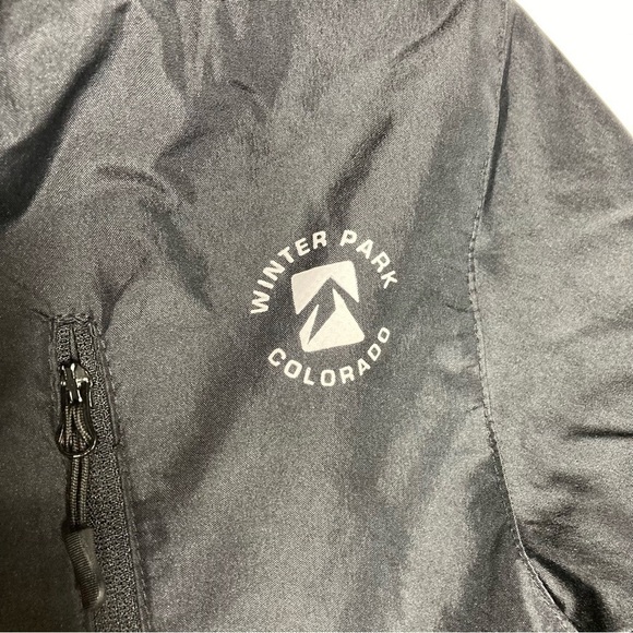 Outfitter trading company black windbreaker Jacket size medium - Picture 2 of 6